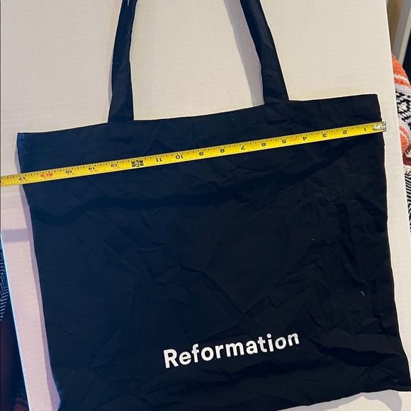 Reformation Shopper Tote - Picture 4 of 5
